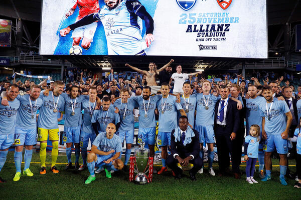 Sydney fans Cove