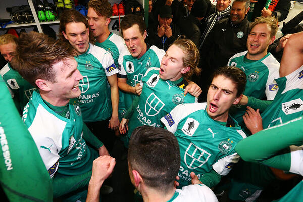 Bentleigh celebrate