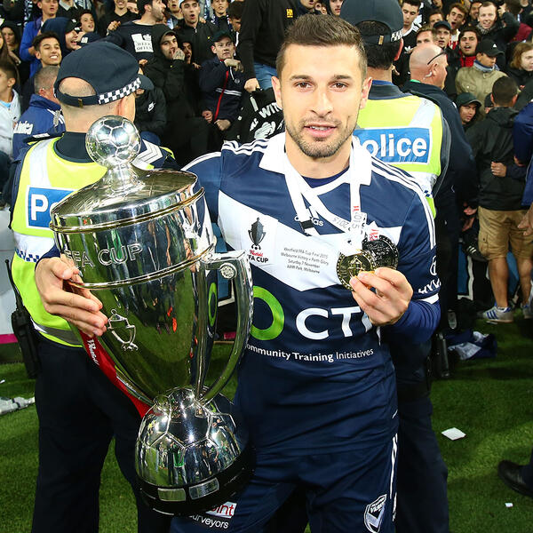 Kosta Barbarouses Melbourne Victory - Mark Viduka Medal 2015