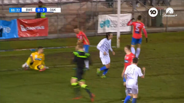 GOALS: Quick-fire-double by Daniel Clark | Bonnyrigg White Eagles v Oakleigh Cannons
