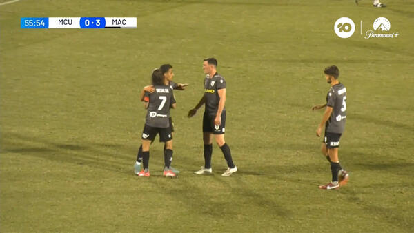 GOAL: De Silva makes it three with a beauty