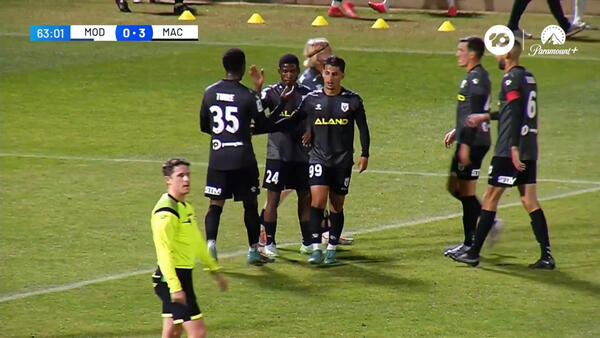 GOAL: Charles M'Mombwa just about secures Macarthur's quarter-final spot | Modbury Jets v Macarthur FC