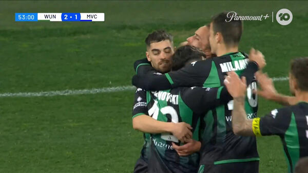 GOAL: Wales takes back the lead from point blank | Western United v Melbourne Victory