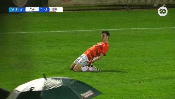 GOAL: Hore puts Roar ahead in extra time | Avondale FC v Brisbane Roar
