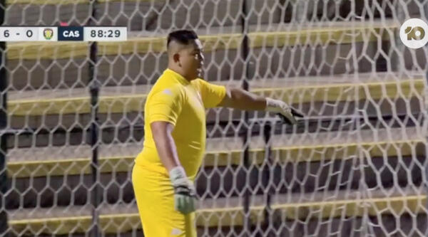 Nelson Nheu: Mango farmer by day, goalkeeper in the FFA Cup by night 