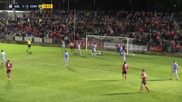 Mirko Boland's overhead goal