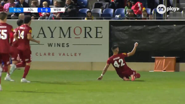 GOAL: Ayoubi produces an absolute stunner