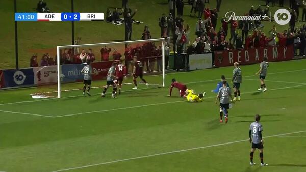 GOAL: Ibusuki gets Adelaide back in it