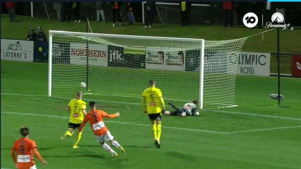 GOAL: Charlie Austin sets up Roar's opener