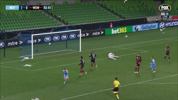 Noone puts a bow on City domination
