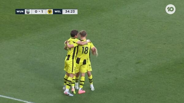 GOAL: Waine - Waine Train full steam ahead for Wellington Phoenix | FFA Cup