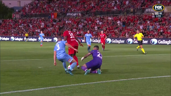 Donate Life Save of the Night | Dean Bouzanis | FFA Cup Final 2019