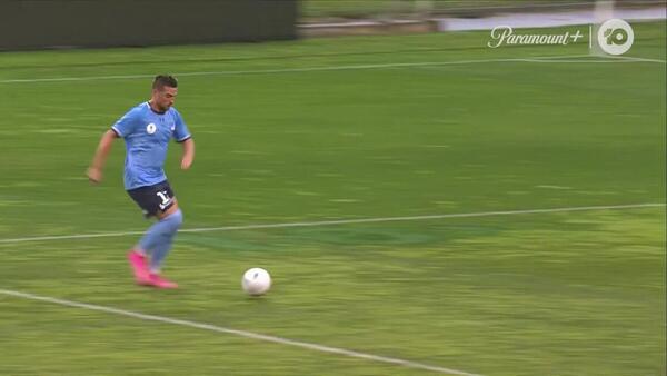GOAL: Robert Mak takes Sydney to the sheds one-up
