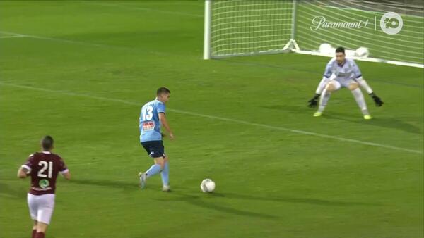 GOAL: Wood makes it two for Sydney