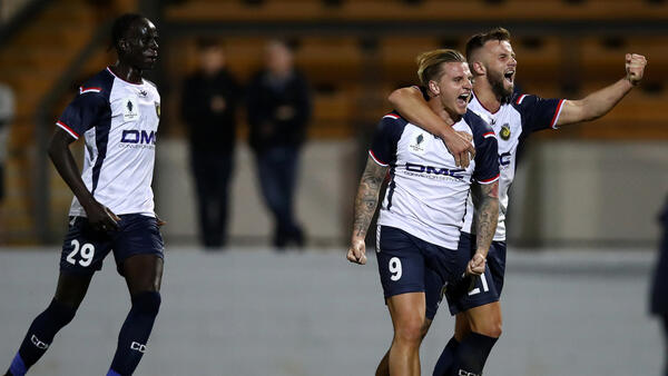 GOAL: Cummings finds the equaliser in the final minute of the game
