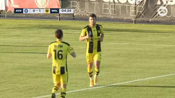 GOAL: Sotirio opens the scoring for Wellington | FFA Cup | Avondale FC v Wellington Phoenix