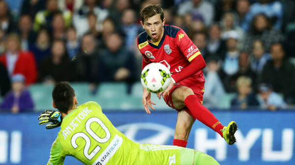 Craig Goodwin fires past Vedran Janjetović in last season's Hyundai A-League semi-final.