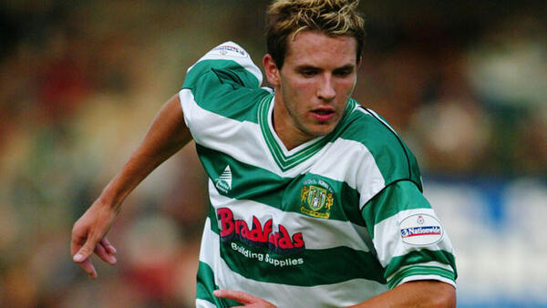 Jamie Gosling in action for Yeovil Town back in 2003.