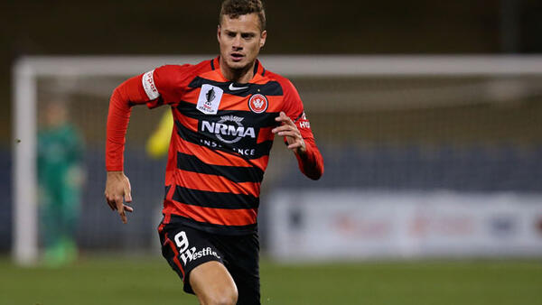 Oriol Riera on the ball during Wanderers' 1-0 FFA Cup win over Wellington.