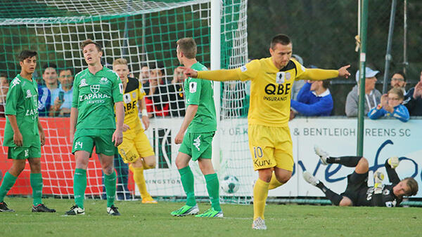 Glory's Nebosja Marinkovic scores the opener from a set-piece.