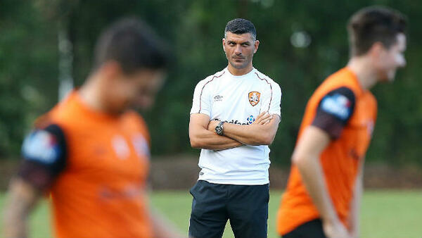 Brisbane Roar coach John Aloisi on the training ground.