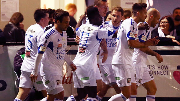 Oakleigh Cannons players celebrate Mirjan Pavlovic's goal against MetroStars.