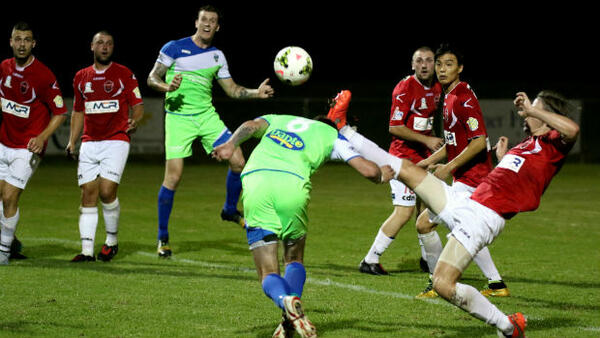 Wollongong Wolves and Kemblawarra Fury players in action in the NSW South Coast derby. Image courtesy: Pedro Garcia